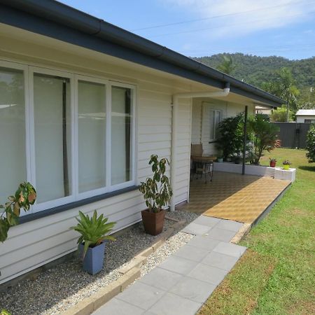 Edge Hill Clean & Green Cairns, 7 Minutes From The Airport, 7 Minutes To Cairns Cbd & Reef Fleet Terminal Bagian luar foto