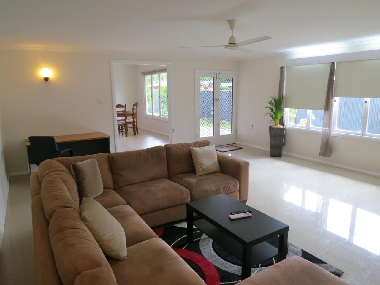 Edge Hill Clean & Green Cairns, 7 Minutes From The Airport, 7 Minutes To Cairns Cbd & Reef Fleet Terminal Bagian luar foto